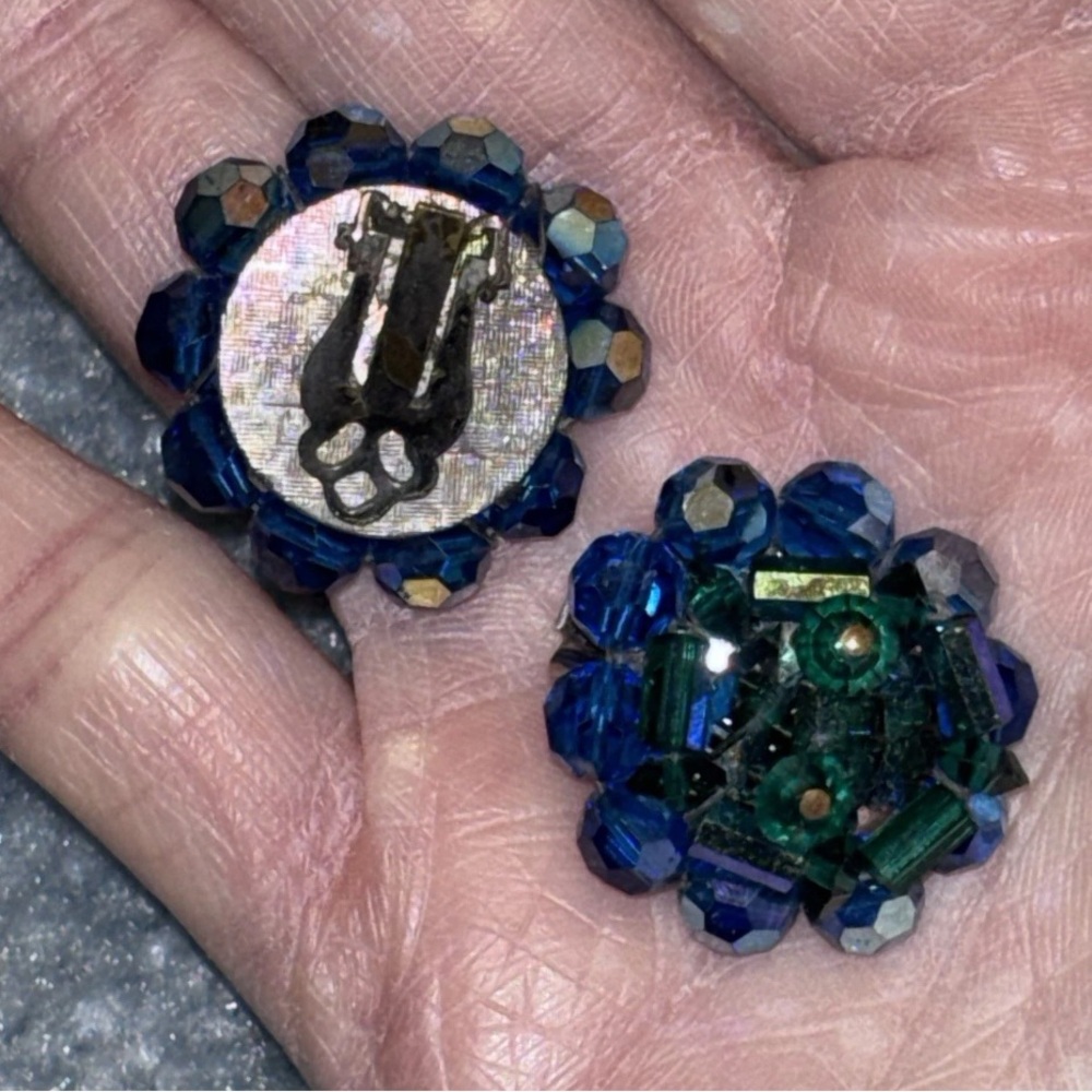 Vintage AB Blue Green Rhinestone Bead Clip On Earrings Estate Find - Picture 4 of 6